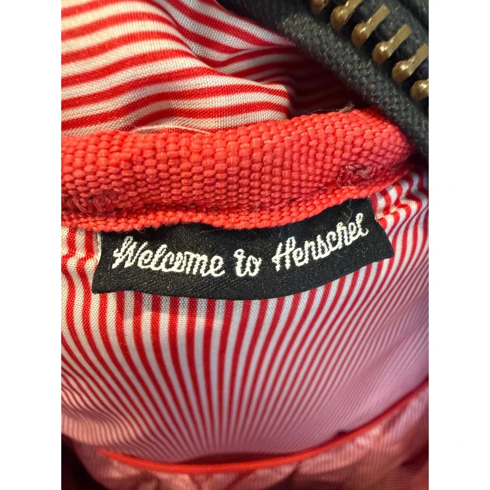 Herschel‎ Supply Co Classic Backpack Navy Blue Striped Lining Brass Zipper